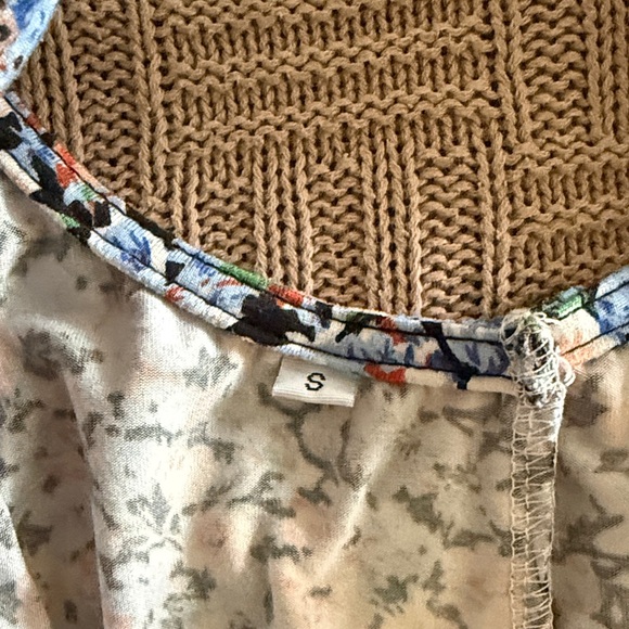 Blue Floral Button-Front Sundress - Picture 3 of 9